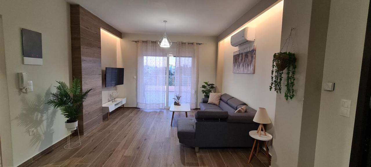 Markellas Apartment *